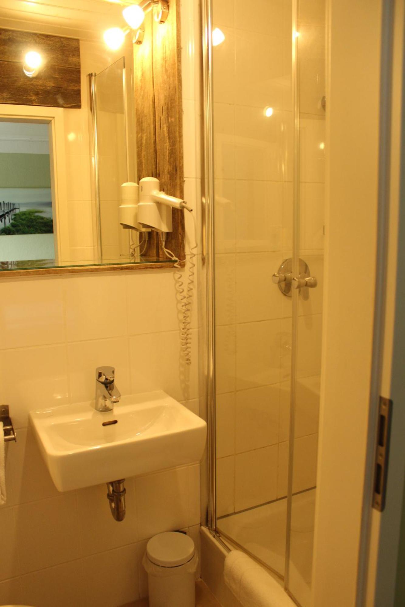 Haus Am Bach - Gemuetliche 2*